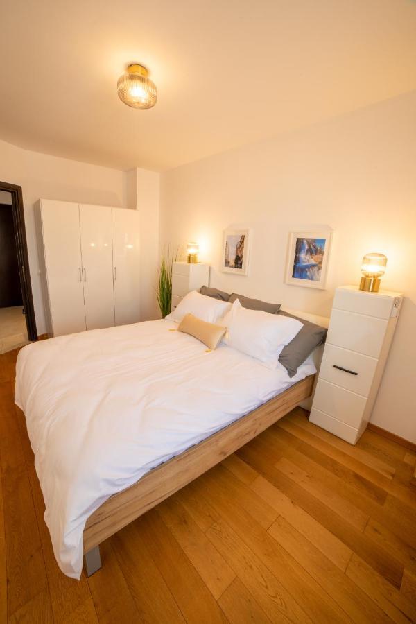 Nobel: Premium Two-Room Apartment In Bucharest'S City Center! Esterno foto
